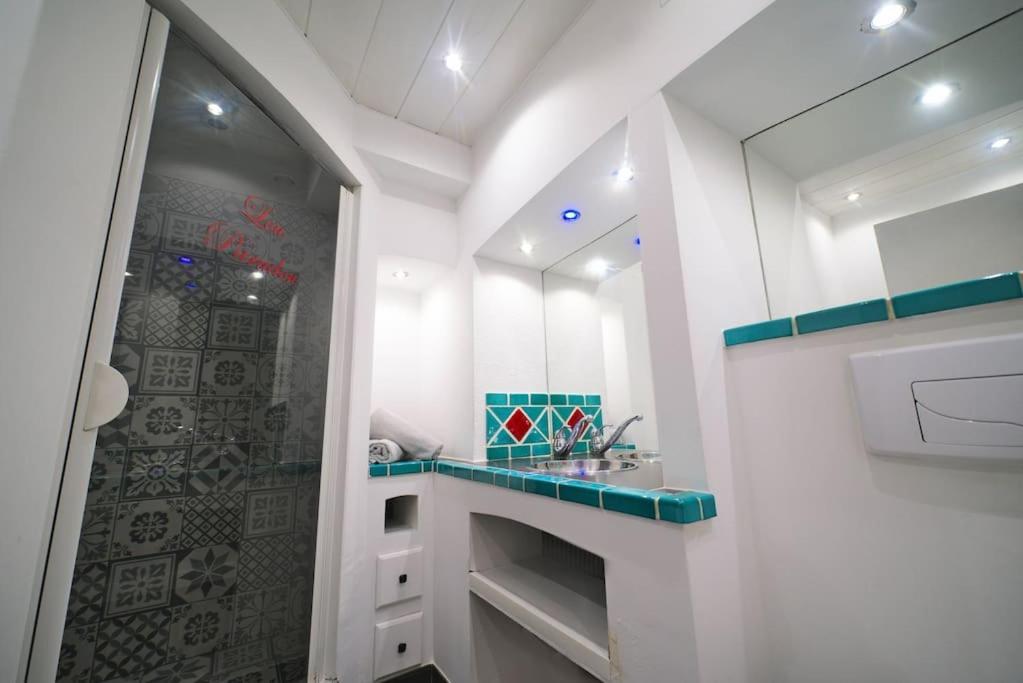 Atypiqueroom Centreville Parking Sous Terrain Free Mulhouse Bagian luar foto
